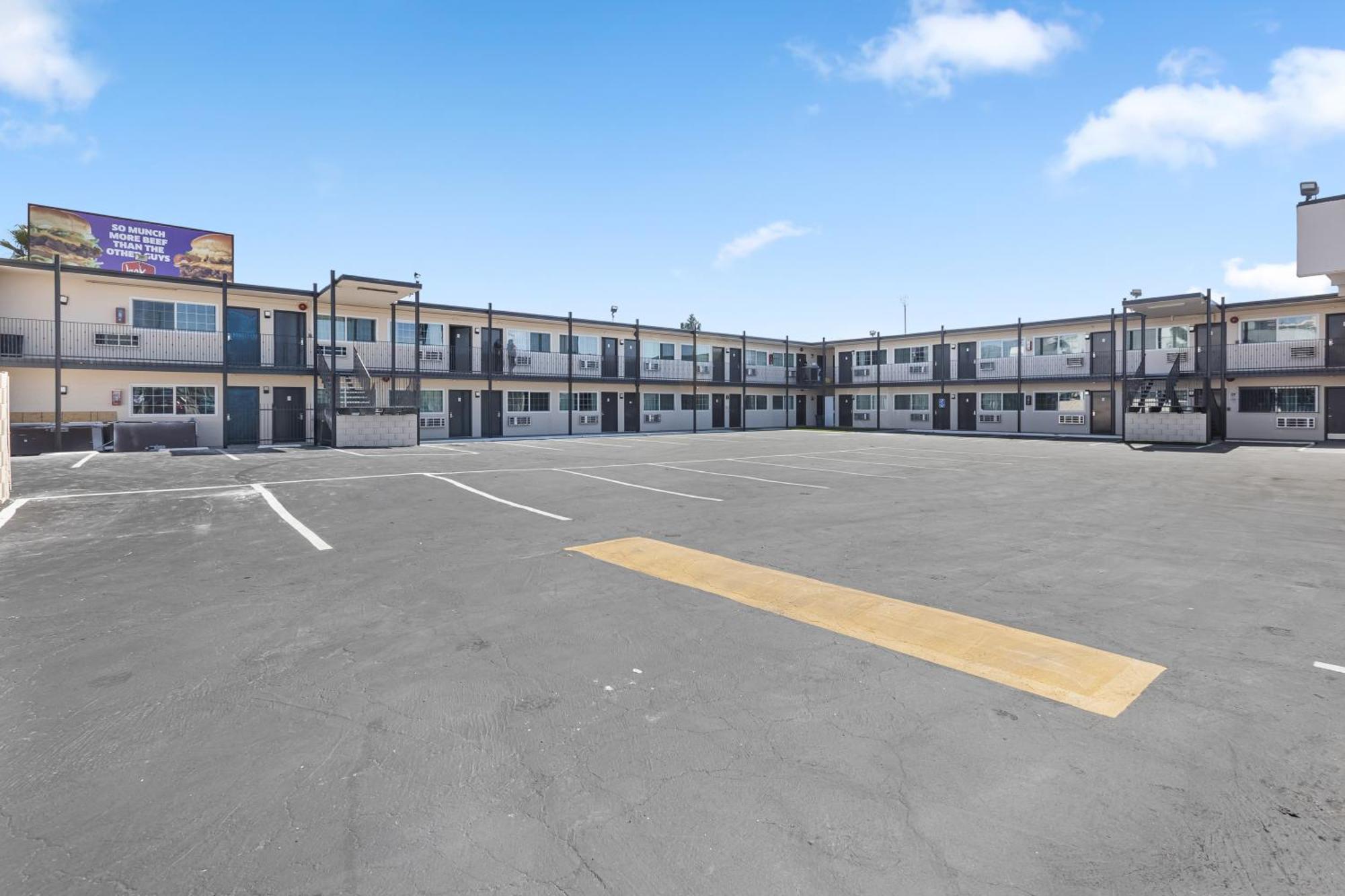 Inland Inn & Suites San Bernardino Exterior photo